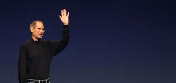 Steve Jobs resigns Steve Jobs resigns